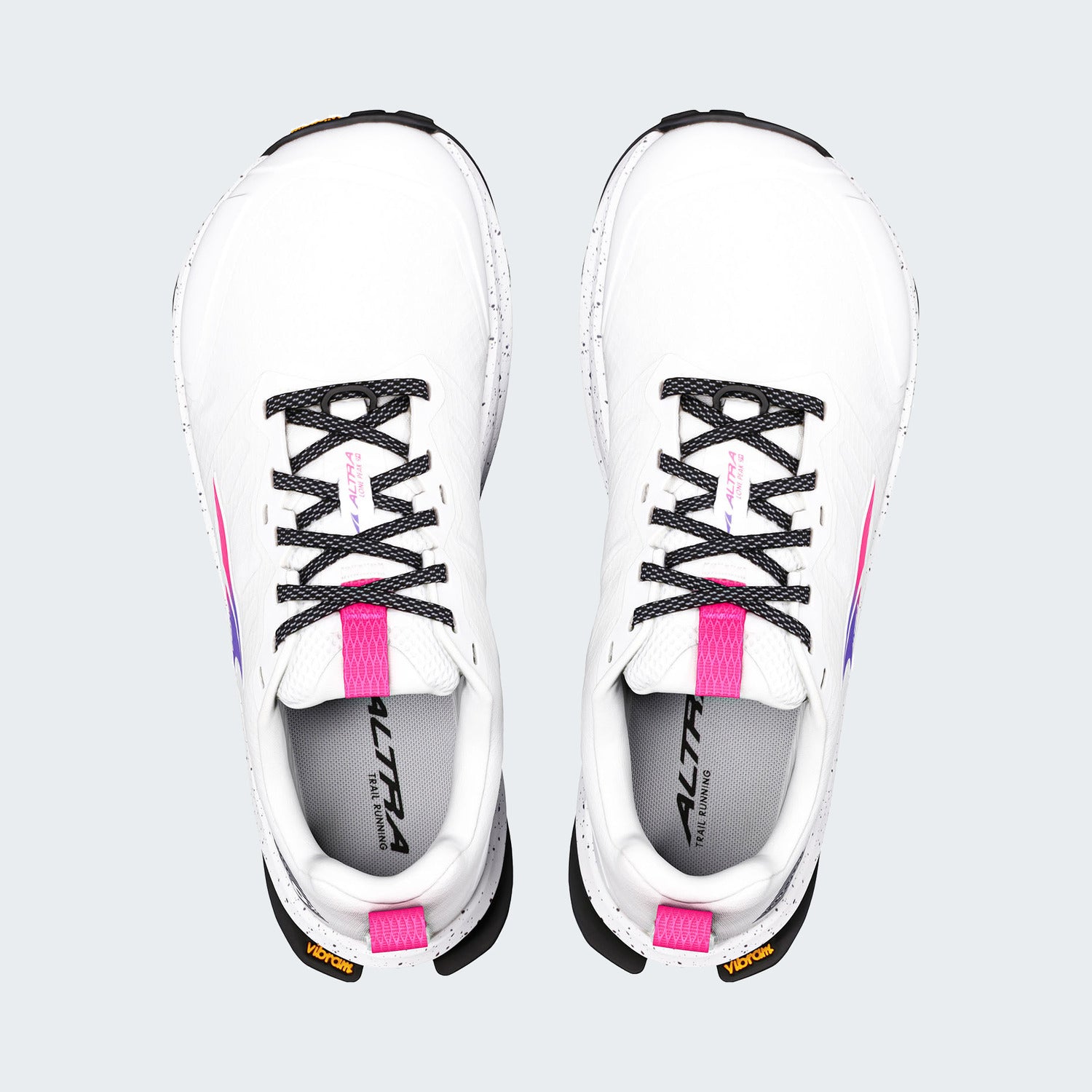 Vaporous Gray/Pink