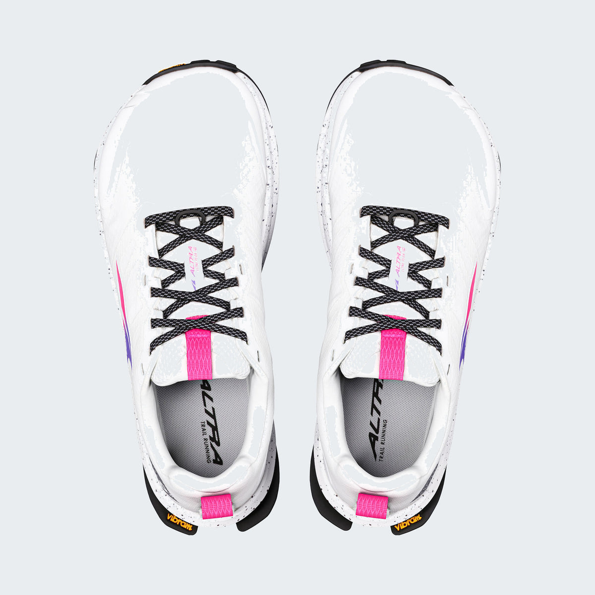 Vaporous Gray/Pink