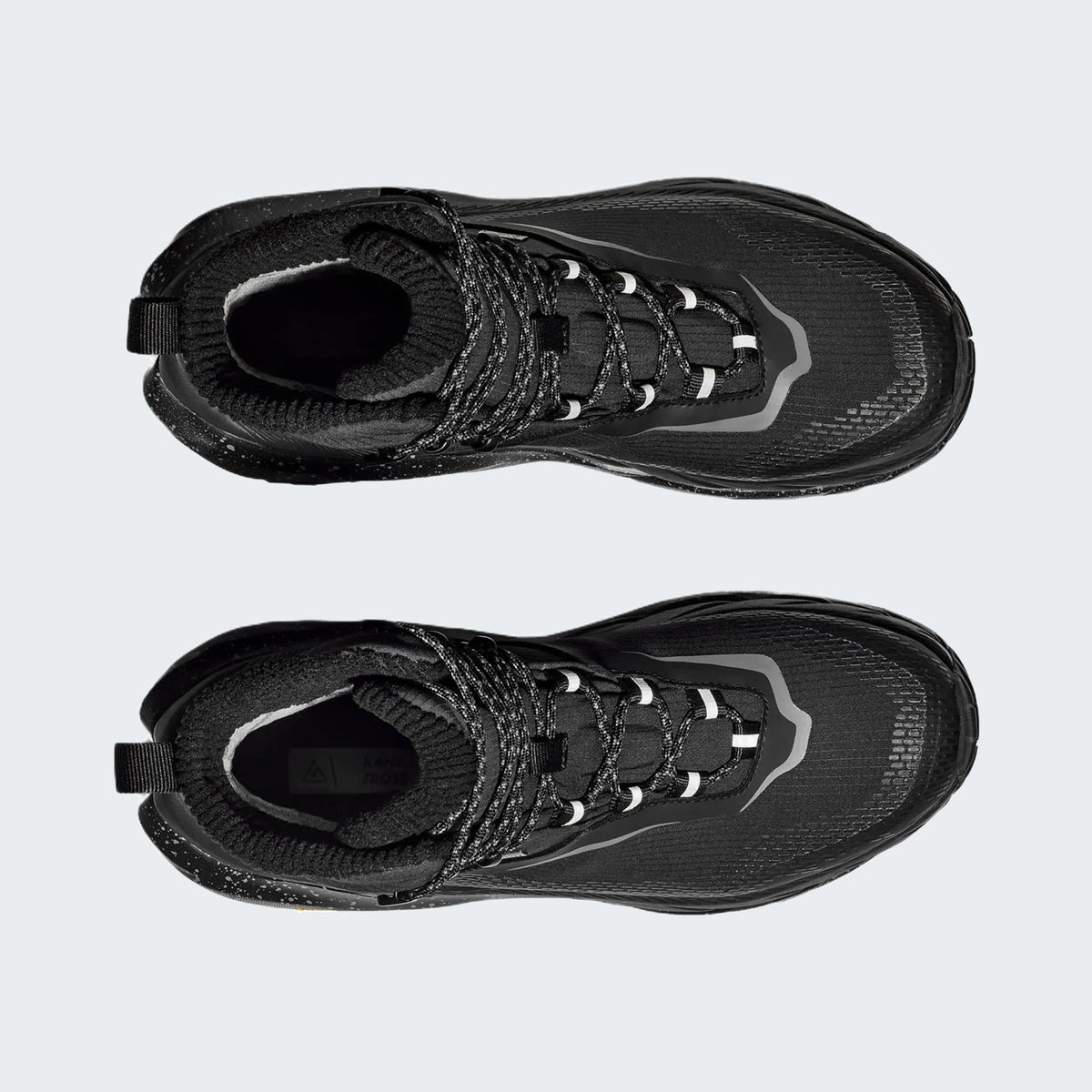 Black/black