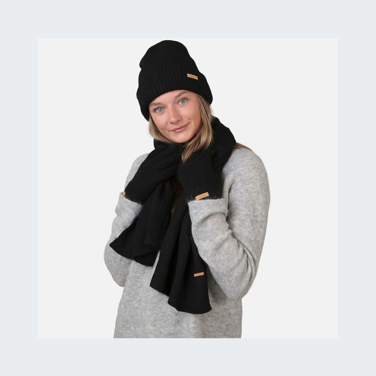 01-Black