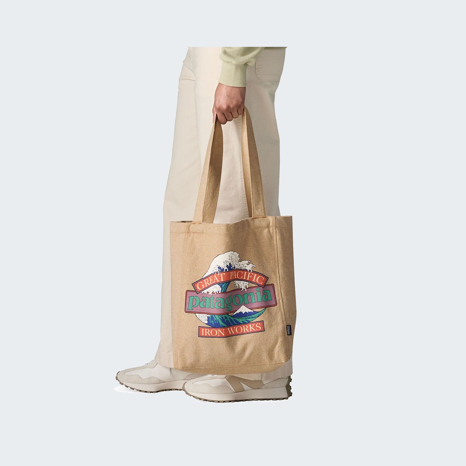 Great Waves: Classic Tan