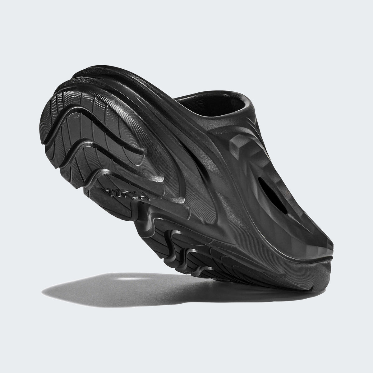Black/black