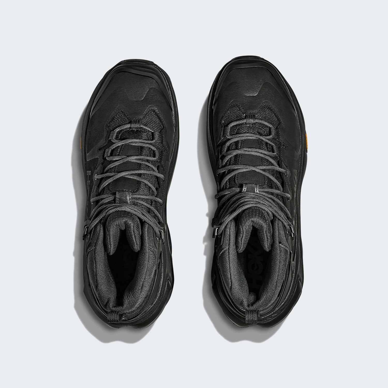 Black/black