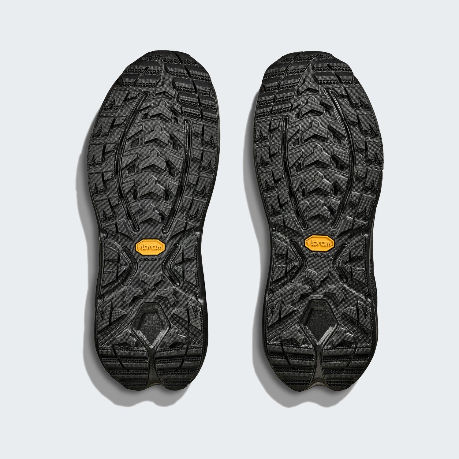 Black/black