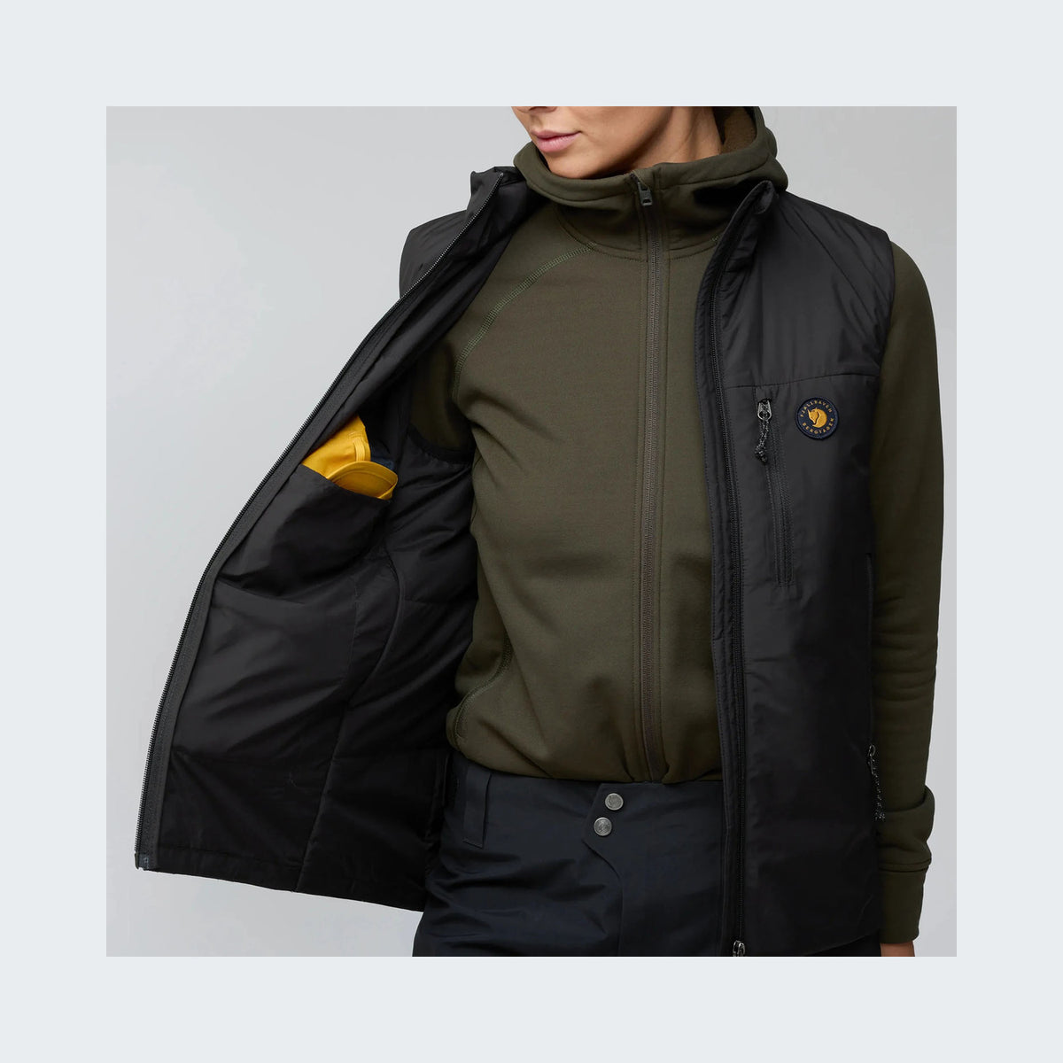 550 - Black